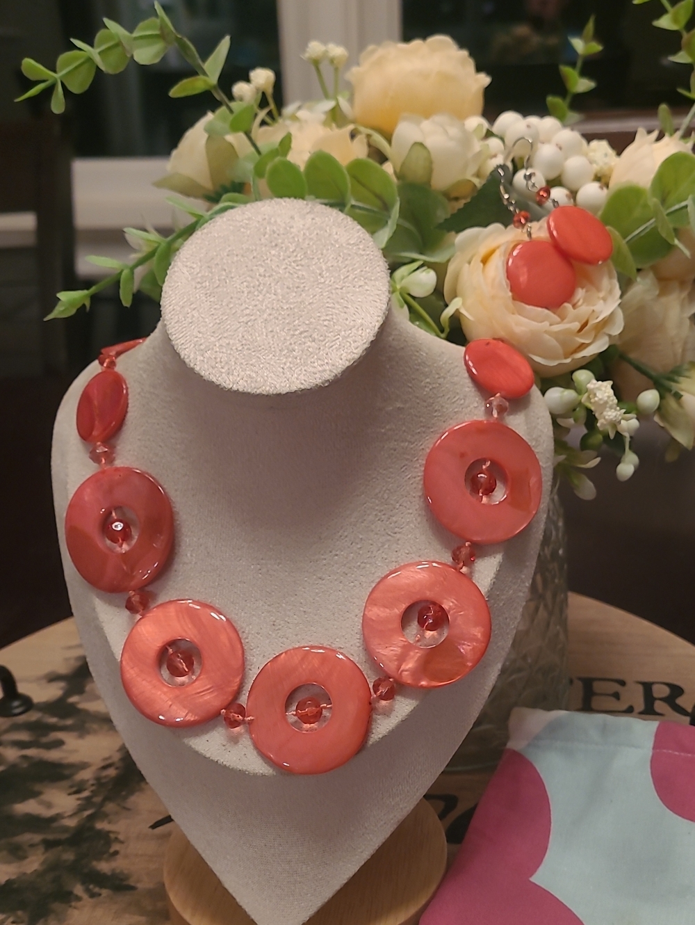 Coral Disc Glass Statement Necklace and Earrings Set - Women Jewelry